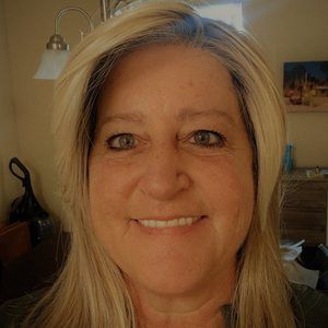 Meet your Posher, Pamela